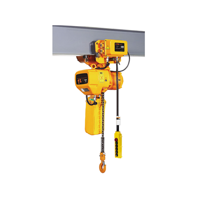 Какова роль пульта управления в электрической цепной тали?